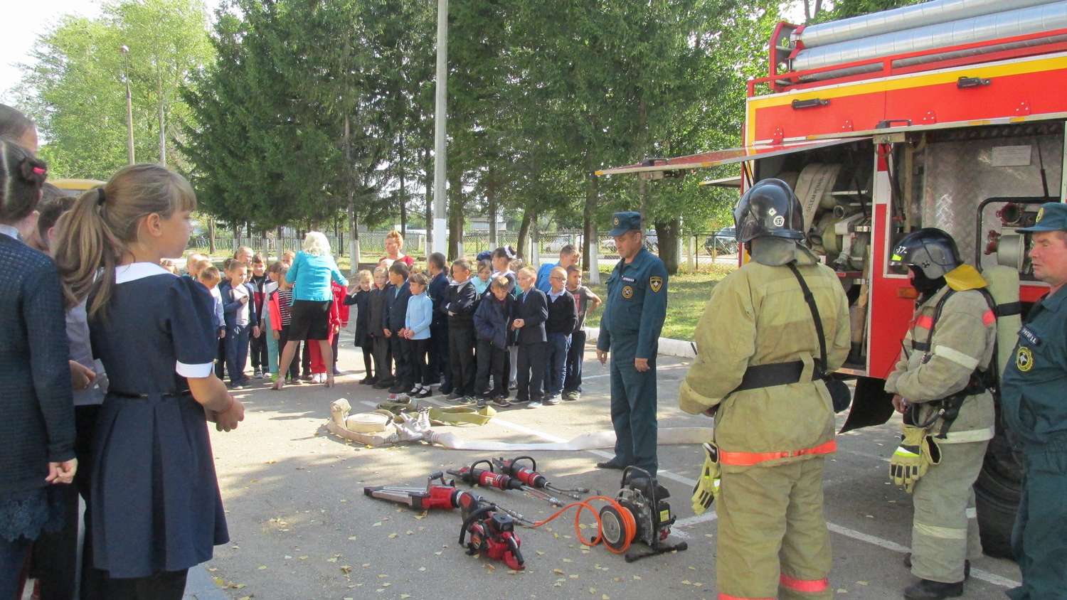 Пожарный урок. Учитель пожарный. Моргаушская пожарная часть. Моргаушская пожарная часть здание. МЧС Чувашии Моргаушский район Шомиково.