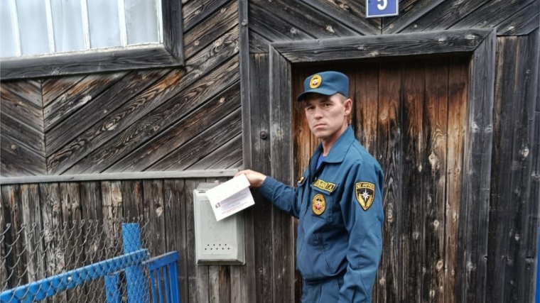 Продолжаются подворовые обходы частного сектора