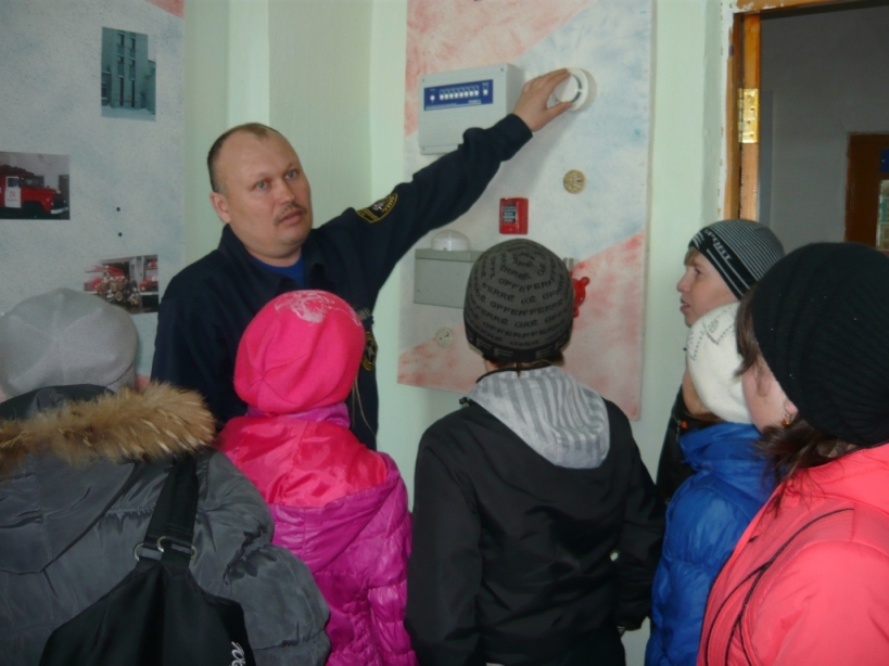 Школьники посетили ПЧ-26 по охране с. Батырево